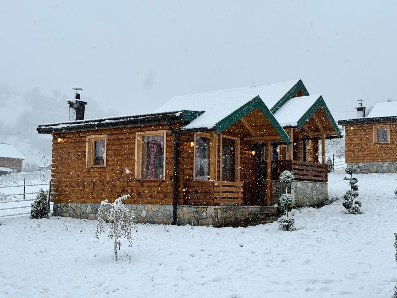 Willa Salerno Camp Plav Zewnętrze zdjęcie