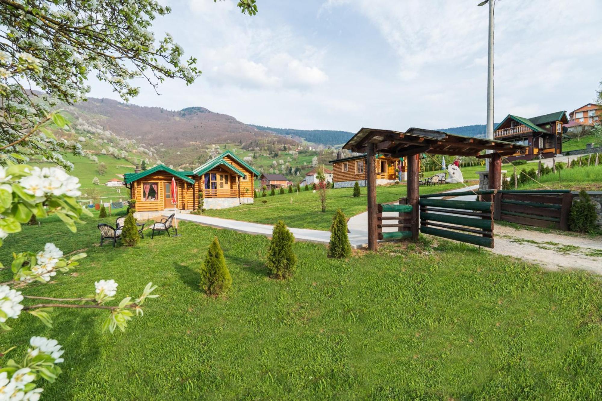Willa Salerno Camp Plav Zewnętrze zdjęcie