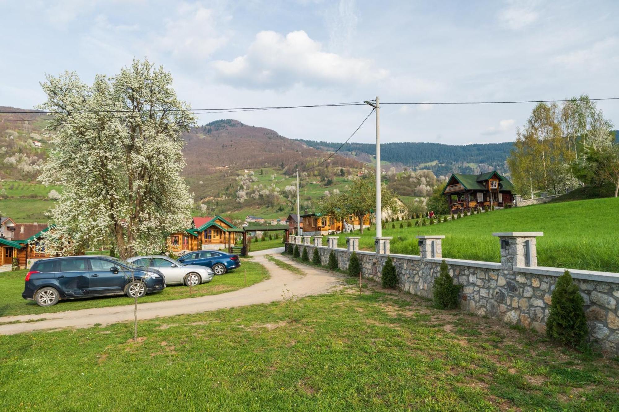 Willa Salerno Camp Plav Zewnętrze zdjęcie