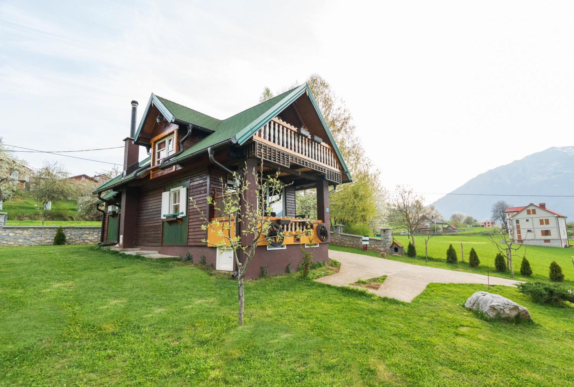 Willa Salerno Camp Plav Zewnętrze zdjęcie